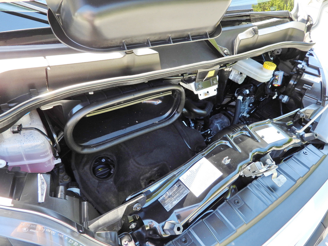 Autoutilitară box PEUGEOT BOXER BOX LIFT 8 PALLETS CRUISE CONTROL AIR CONDITIONING 130HP: Foto 23 Autoutilitară box PEUGEOT BOXER BOX LIFT 8 PALLETS CRUISE CONTROL AIR CONDITIONING 130HP: Foto 23