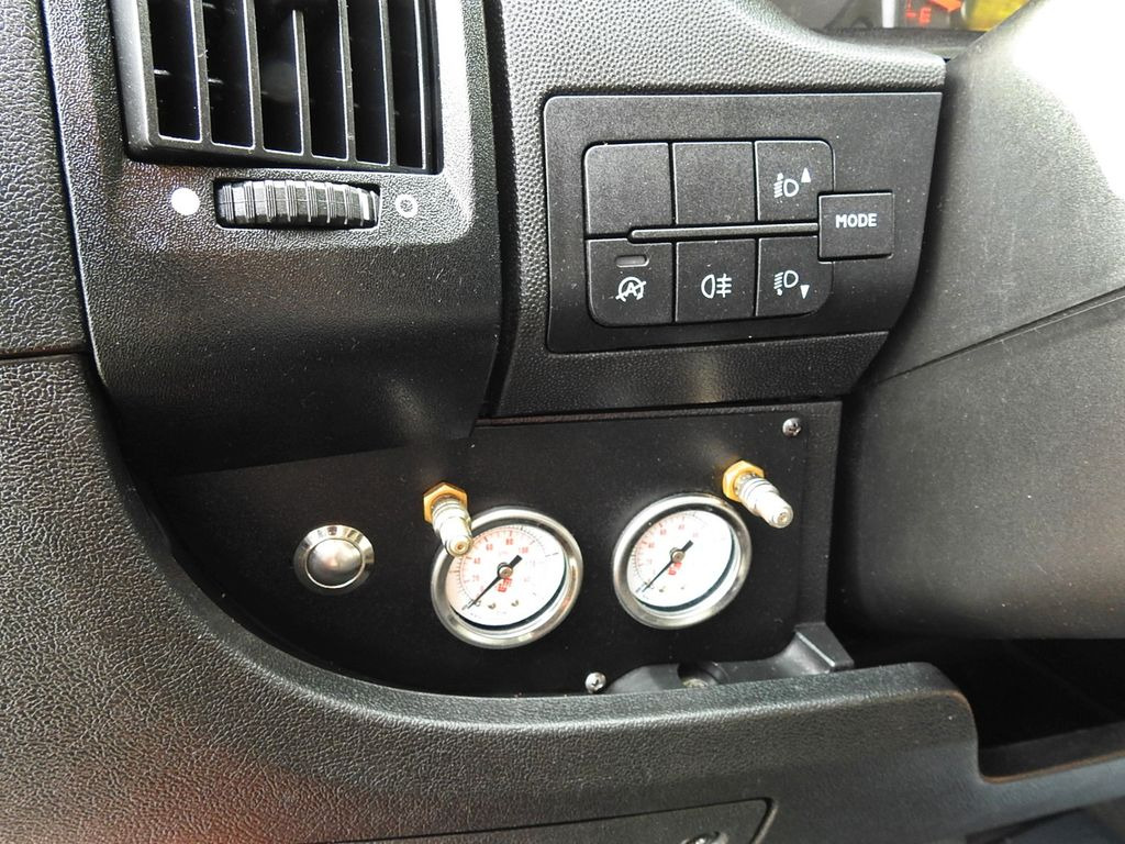 Autoutilitară cu prelată, Autoutilitară cabină dublă Peugeot BOXER PRITSCHE PLANE DOPPELKABINE DOKA 7 SITZE: Foto 20