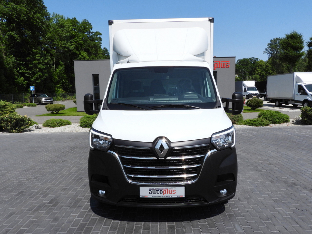 RENAULT MASTER  BOX LIFT 8 PALLETS CRUISE CONTROL LED LIGHTS AIR CONDITIONING  165HP - Autoutilitară frigorifica: Foto 5 RENAULT MASTER  BOX LIFT 8 PALLETS CRUISE CONTROL LED LIGHTS AIR CONDITIONING  165HP - Autoutilitară frigorifica: Foto 5