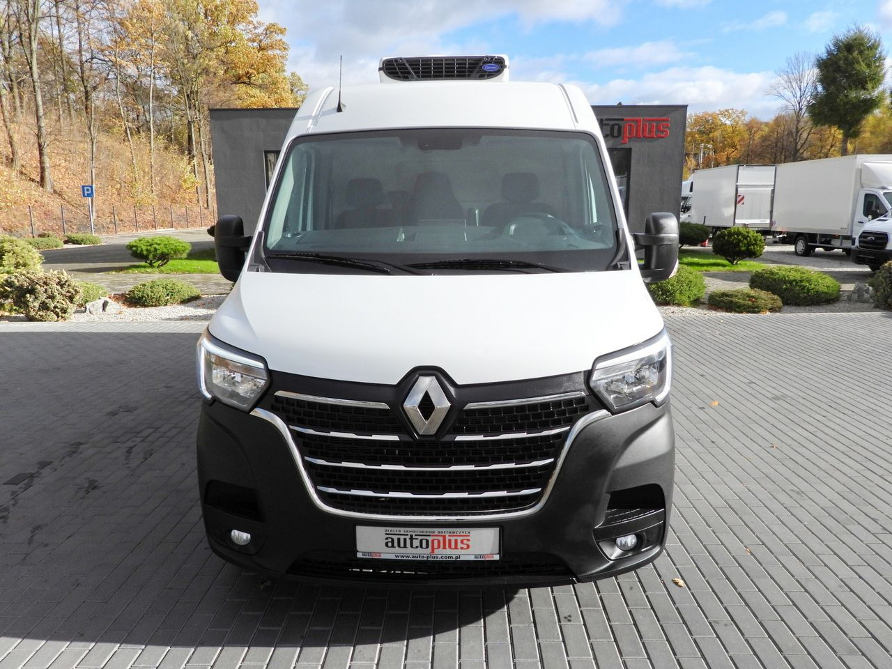 RENAULT MASTER REFRIGERATOR VAN 0*C CRUISE CONTROL LED LIGHTS AIR CONDITIONING 135HP - Autoutilitară frigorifica: Foto 5 RENAULT MASTER REFRIGERATOR VAN 0*C CRUISE CONTROL LED LIGHTS AIR CONDITIONING 135HP - Autoutilitară frigorifica: Foto 5