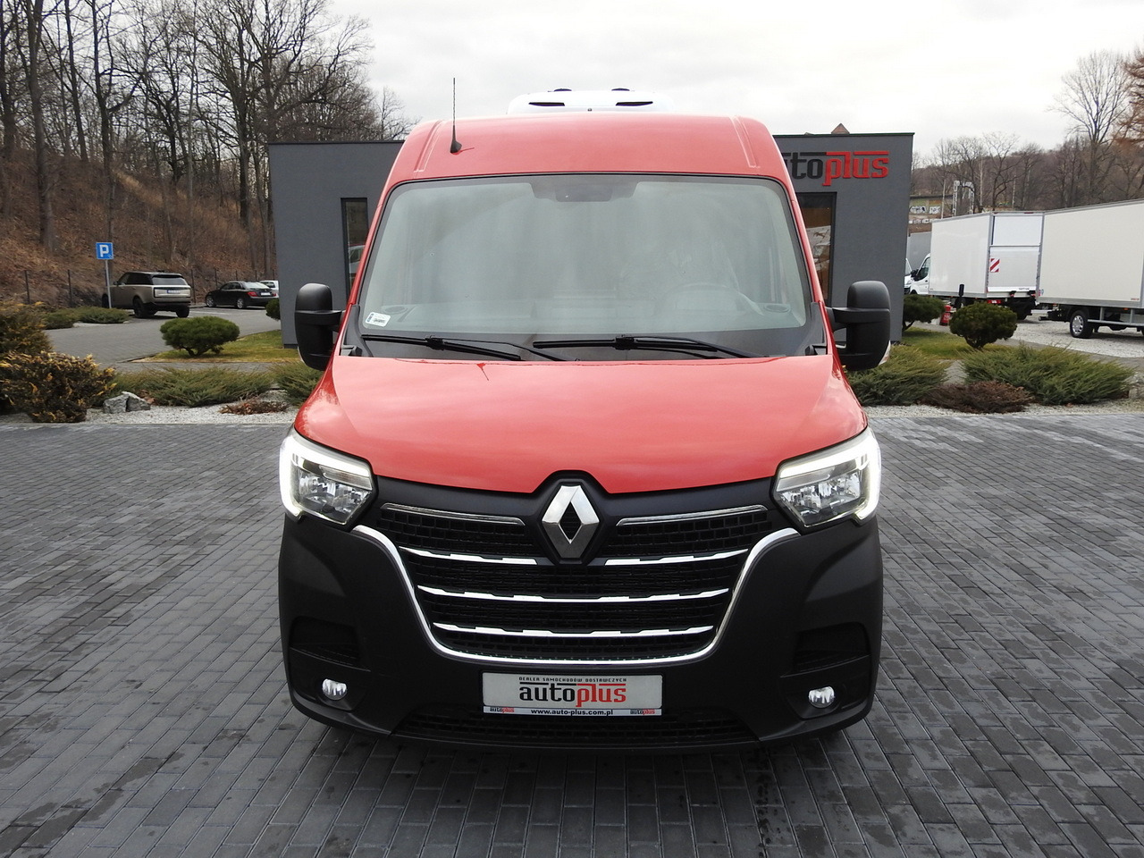 RENAULT MASTER REFRIGERATOR VAN 1*C CRUISE CONTROL AIR CONDITIONING LED LIGHTS 135HP - Autoutilitară frigorifica: Foto 5 RENAULT MASTER REFRIGERATOR VAN 1*C CRUISE CONTROL AIR CONDITIONING LED LIGHTS 135HP - Autoutilitară frigorifica: Foto 5
