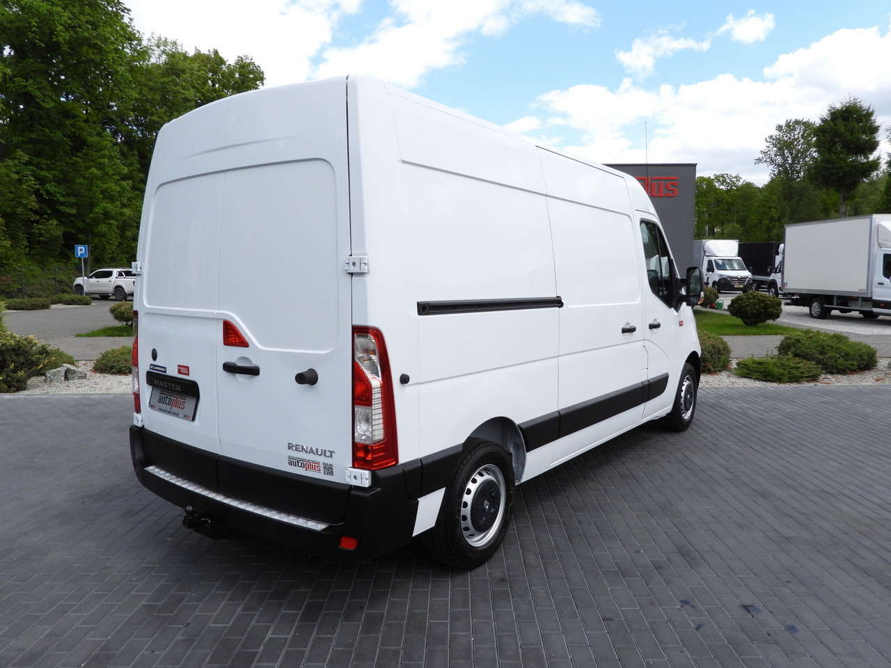 RENAULT MASTER REFRIGERATOR VAN -20*C POWER SUPPLY 230V CRUISE CONTROL AIR CONDITIONING 145HP - Autoutilitară frigorifica: Foto 3 RENAULT MASTER REFRIGERATOR VAN -20*C POWER SUPPLY 230V CRUISE CONTROL AIR CONDITIONING 145HP - Autoutilitară frigorifica: Foto 3