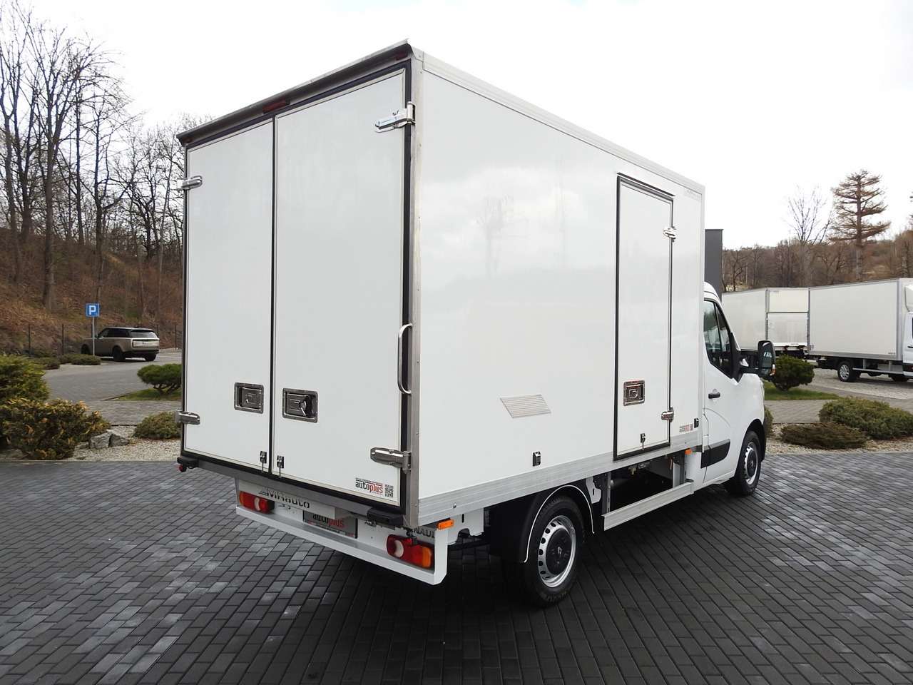 RENAULT MASTER REGRIGERATOR BOX 0*C LED LIGHTS AIR CONDITIONING 145HP - Autoutilitară frigorifica: Foto 3 RENAULT MASTER REGRIGERATOR BOX 0*C LED LIGHTS AIR CONDITIONING 145HP - Autoutilitară frigorifica: Foto 3