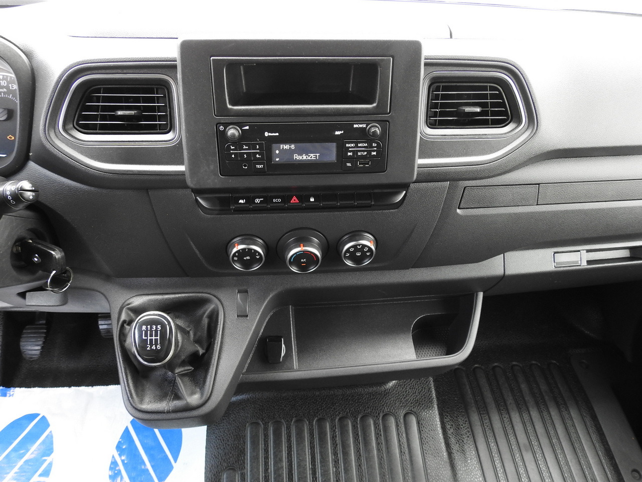 Autoutilitară frigorifica RENAULT MASTER  REGRIGERATOR BOX 0*C LED LIGHTS AIR CONDITIONING  145HP: Foto 32