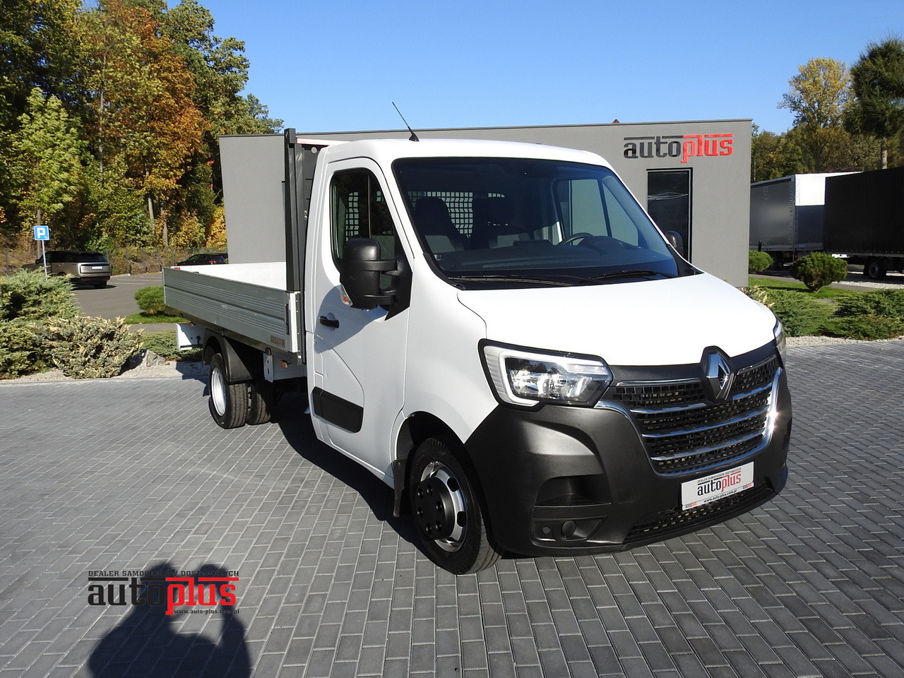 RENAULT MASTER STAKE BODY CRUISE CONTROL AIR CONDITIONING LED LIGHTS TWIN WHEELS 130HP - Autoutilitară cu platformă: Foto 1 RENAULT MASTER STAKE BODY CRUISE CONTROL AIR CONDITIONING LED LIGHTS TWIN WHEELS 130HP - Autoutilitară cu platformă: Foto 1