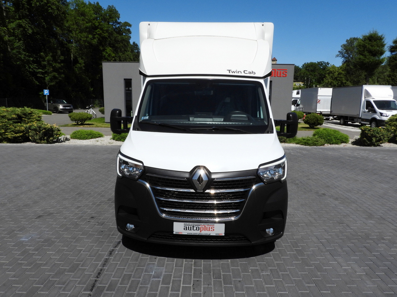 RENAULT MASTER TARPAULIN 10 PALLETS WEBASTO CRUISE CONTROL LED LIGHTS PNEUMATICS AIR CONDITIONING 165HP - Autoutilitară cu prelată: Foto 5 RENAULT MASTER TARPAULIN 10 PALLETS WEBASTO CRUISE CONTROL LED LIGHTS PNEUMATICS AIR CONDITIONING 165HP - Autoutilitară cu prelată: Foto 5