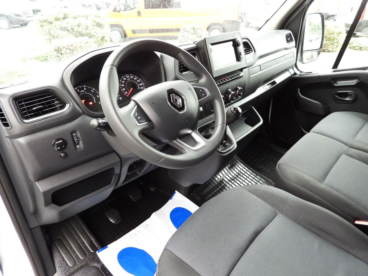 RENAULT MASTER TARPAULIN 12 PALLETS WEBASTO CRUISE CONTROL NAVIGATION LED LIGHTS PNEUMATICS AIR CONDITIONING 165HP - Autoutilitară cu prelată: Foto 2 RENAULT MASTER TARPAULIN 12 PALLETS WEBASTO CRUISE CONTROL NAVIGATION LED LIGHTS PNEUMATICS AIR CONDITIONING 165HP - Autoutilitară cu prelată: Foto 2