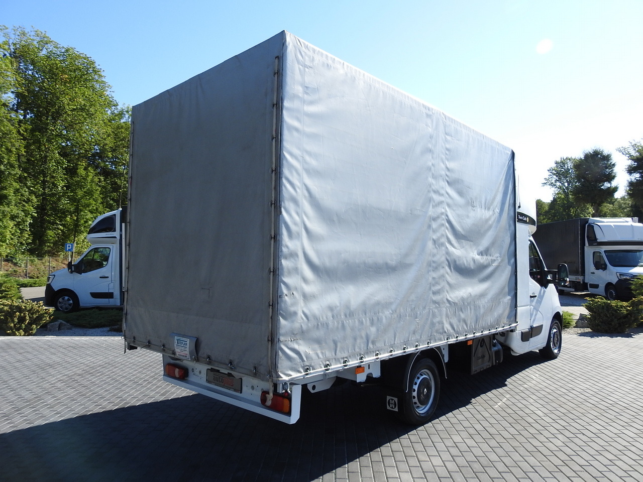 RENAULT MASTER TARPAULIN 8 PALLETS WEBASTO CRUISE CONTROL AIR CONDITIONING PNEUMATICS 170HP - Autoutilitară cu prelată: Foto 3 RENAULT MASTER TARPAULIN 8 PALLETS WEBASTO CRUISE CONTROL AIR CONDITIONING PNEUMATICS 170HP - Autoutilitară cu prelată: Foto 3