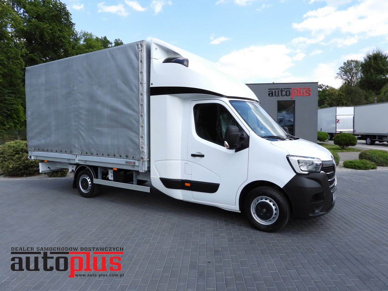 RENAULT MASTER TARPAULIN 8 PALLETS WEBASTO CRUISE CONTROL LED LIGHTS PNEUMATICS AIR CONDITIONING 165HP - Autoutilitară cu prelată: Foto 1 RENAULT MASTER TARPAULIN 8 PALLETS WEBASTO CRUISE CONTROL LED LIGHTS PNEUMATICS AIR CONDITIONING 165HP - Autoutilitară cu prelată: Foto 1