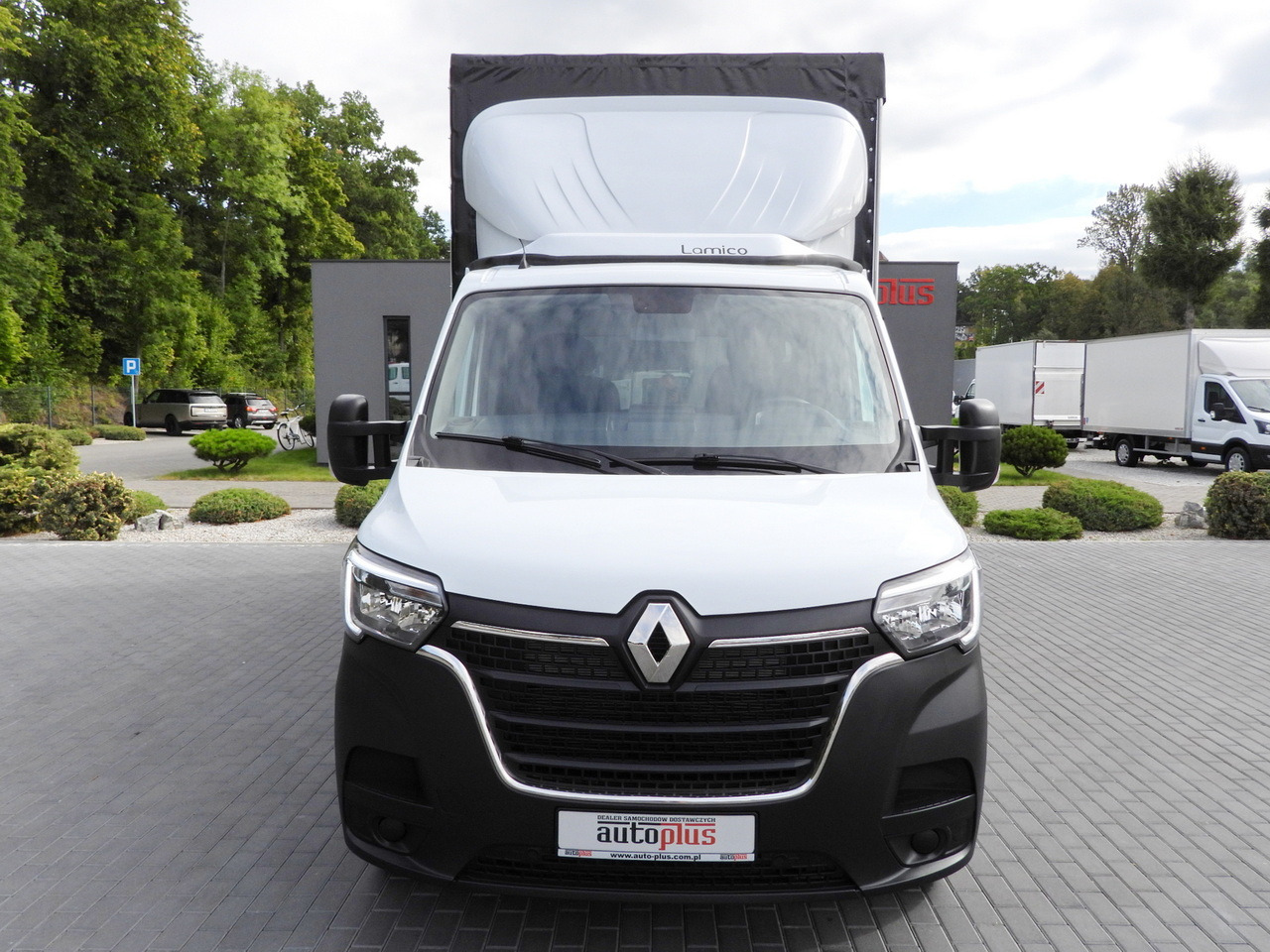 RENAULT MASTER TARPAULIN LIFT 8 PALLETS CRUISE CONTROL LED LIGHTS AIR CONDITIONING 145HP - Autoutilitară cu prelată: Foto 5 RENAULT MASTER TARPAULIN LIFT 8 PALLETS CRUISE CONTROL LED LIGHTS AIR CONDITIONING 145HP - Autoutilitară cu prelată: Foto 5