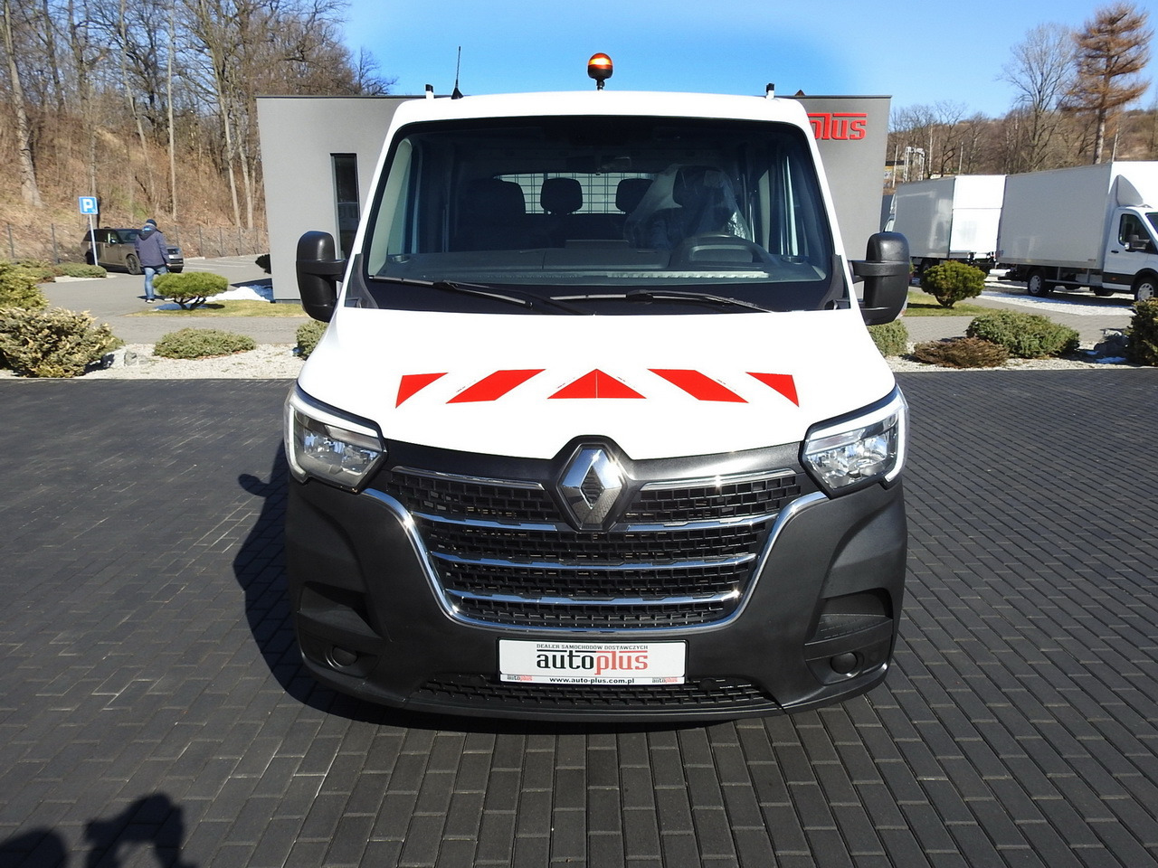 RENAULT MASTER TIPPER DOUBLE CABIN DOKA 6 SEATS CRUISE CONTROL AIR CONDITIONING LED LIGHTS TWIN WHEELS 130HP - Autoutilitară basculantă: Foto 5 RENAULT MASTER TIPPER DOUBLE CABIN DOKA 6 SEATS CRUISE CONTROL AIR CONDITIONING LED LIGHTS TWIN WHEELS 130HP - Autoutilitară basculantă: Foto 5