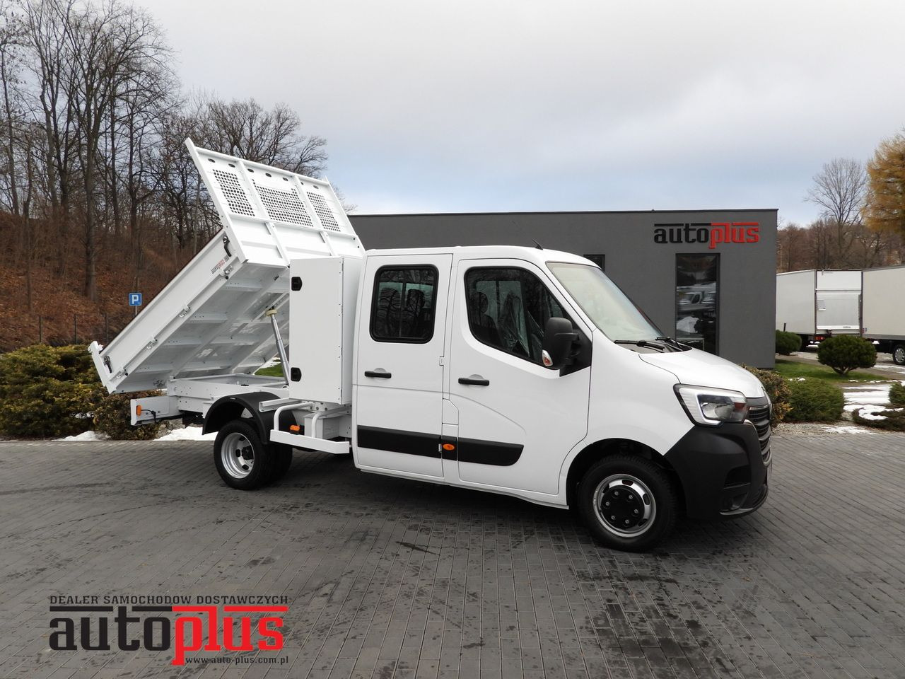 RENAULT MASTER TIPPER DOUBLE CABIN DOKA 6 SEATS CRUISE CONTROL LED LIGHTS TWIN WHEELS AIR CONDITIONING 145HP - Autoutilitară basculantă: Foto 1 RENAULT MASTER TIPPER DOUBLE CABIN DOKA 6 SEATS CRUISE CONTROL LED LIGHTS TWIN WHEELS AIR CONDITIONING 145HP - Autoutilitară basculantă: Foto 1