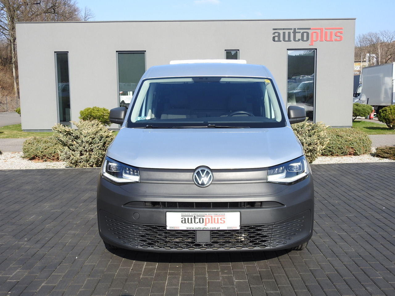 VOLKSWAGEN CADDY REFRIGERATOR VAN -20*C HEATING FUNCTION POWER SUPPLY 230V CRUISE CONTROL LED LIGHTS AIR CONDITIONING 100HP - Autoutilitară frigorifica: Foto 5 VOLKSWAGEN CADDY REFRIGERATOR VAN -20*C HEATING FUNCTION POWER SUPPLY 230V CRUISE CONTROL LED LIGHTS AIR CONDITIONING 100HP - Autoutilitară frigorifica: Foto 5