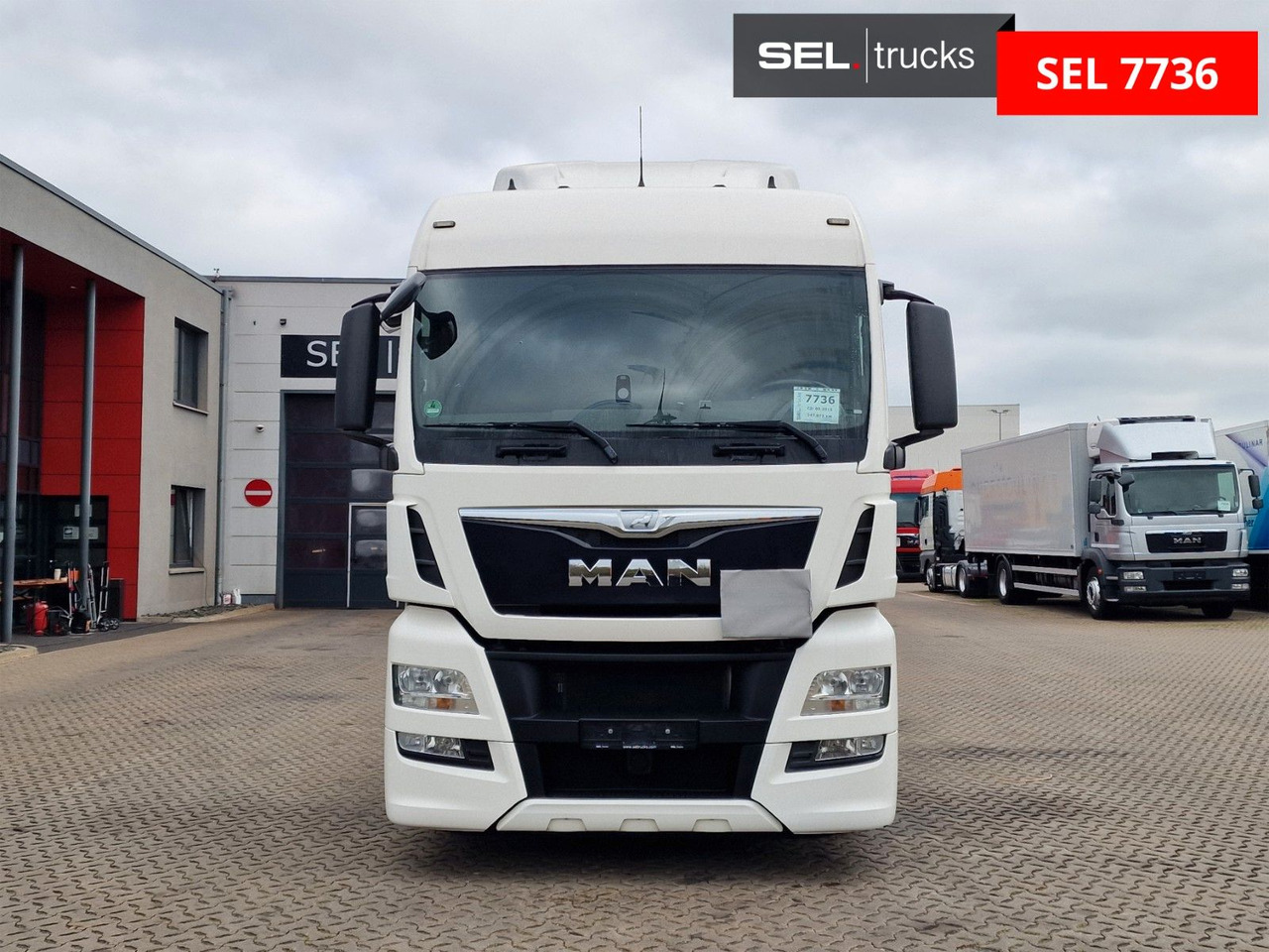 MAN TGX 18.400 4X2 LLS-U / ZF Intarder / LOW KM ! - Cap tractor: Foto 2 MAN TGX 18.400 4X2 LLS-U / ZF Intarder / LOW KM ! - Cap tractor: Foto 2