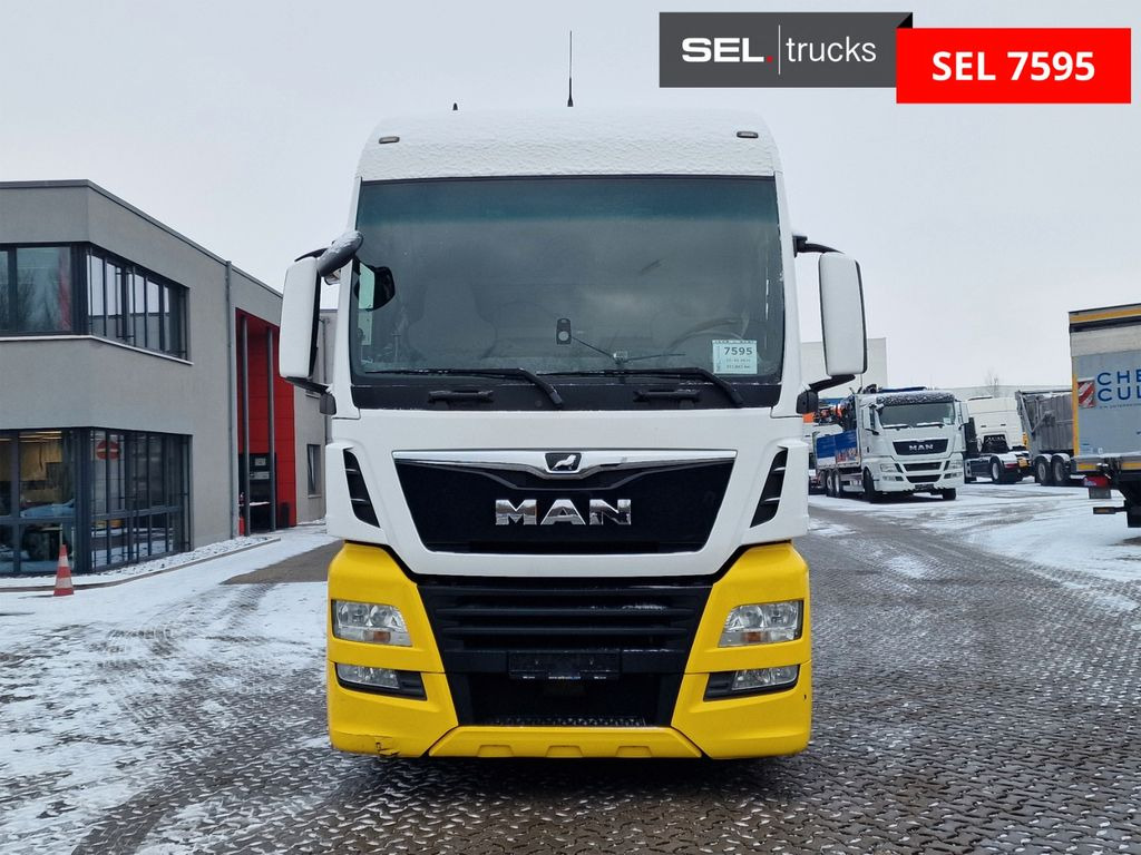 MAN TGX 18.420 4X2 LLS-U / 2 Tanks - Cap tractor: Foto 2 MAN TGX 18.420 4X2 LLS-U / 2 Tanks - Cap tractor: Foto 2