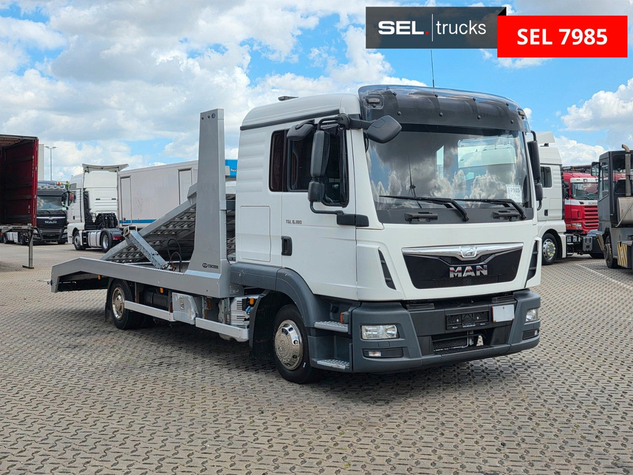 MAN TGL 8.180 4X2 BL - Maşină de tractare: Foto 3 MAN TGL 8.180 4X2 BL - Maşină de tractare: Foto 3