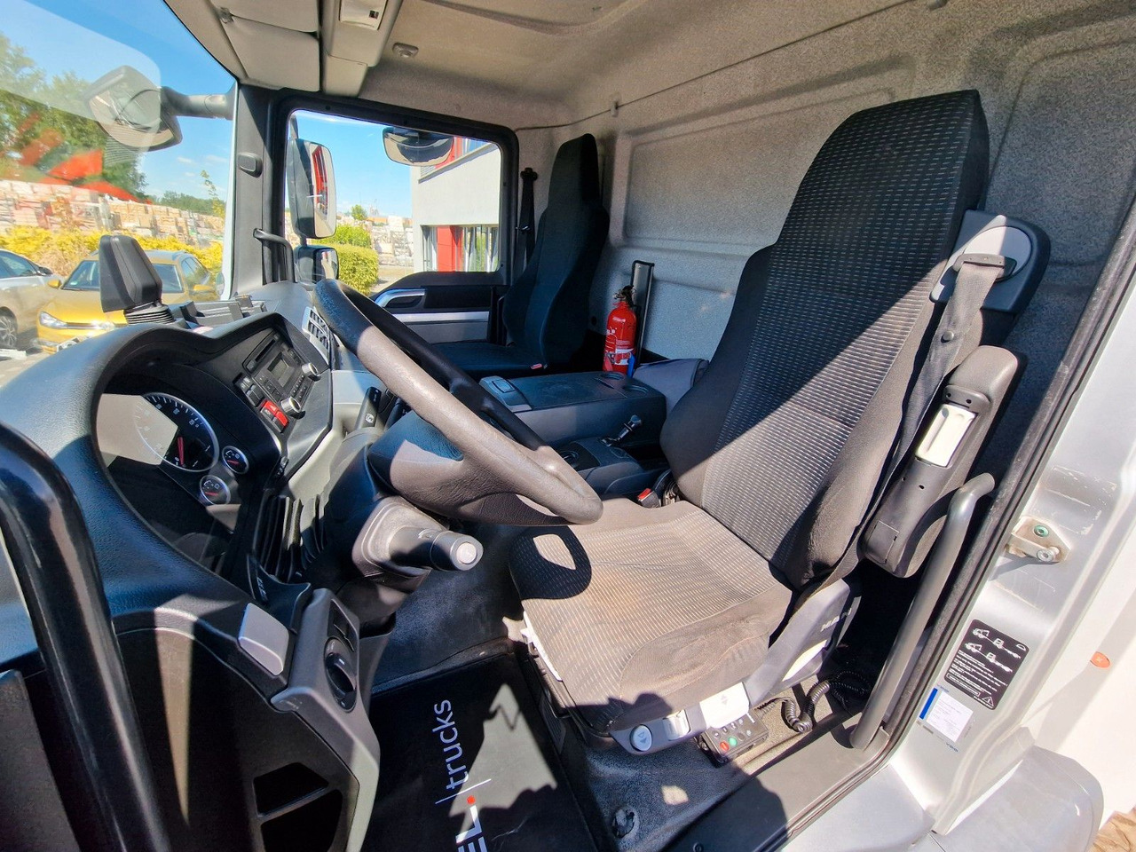 Camion frigider MAN TGM 18.290 4X2 LL / Ldbw / Carrier Supra 1250Mt: Foto 17 Camion frigider MAN TGM 18.290 4X2 LL / Ldbw / Carrier Supra 1250Mt: Foto 17