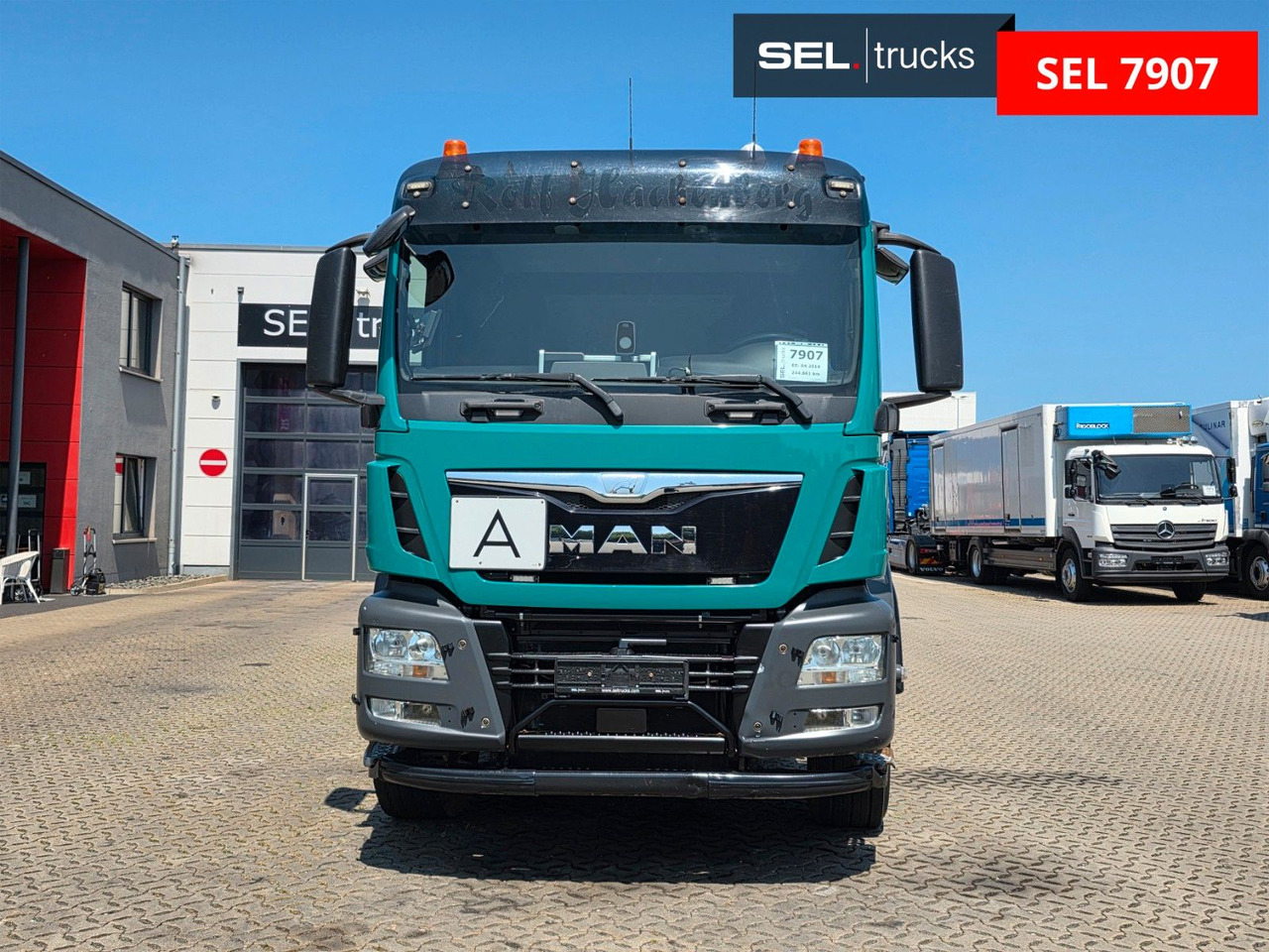 MAN TGS 28.480 6X4H-4 BL /HIAB /Fernbed. / Lenkachse - Camion basculantă, Camion cu macara: Foto 4 MAN TGS 28.480 6X4H-4 BL /HIAB /Fernbed. / Lenkachse - Camion basculantă, Camion cu macara: Foto 4