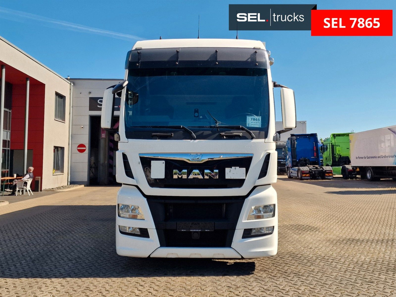 MAN TGX 24.400 6X2-2 LL-U / Intarder / Ldbw / Konvek - Camion furgon: Foto 3 MAN TGX 24.400 6X2-2 LL-U / Intarder / Ldbw / Konvek - Camion furgon: Foto 3
