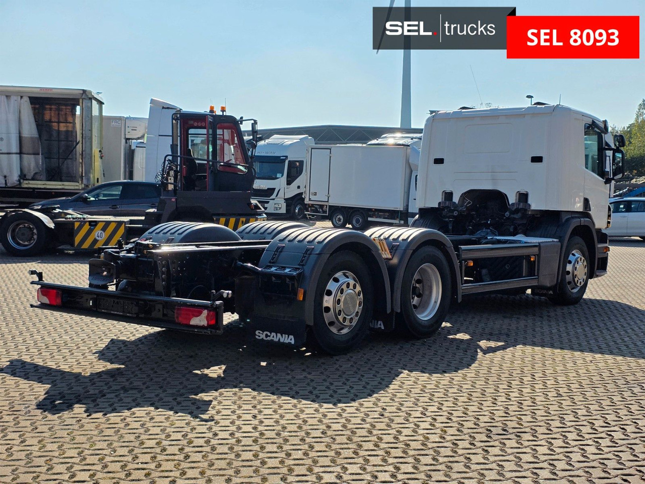 Scania P420 LB6X2*4MNA / Retarder / PTO / ADR - Camion şasiu: Foto 5 Scania P420 LB6X2*4MNA / Retarder / PTO / ADR - Camion şasiu: Foto 5