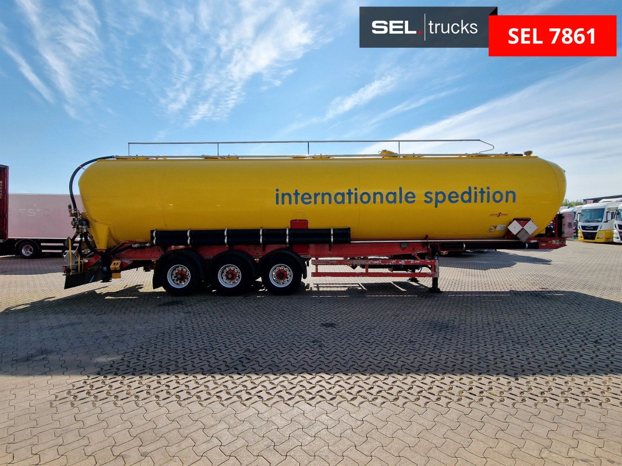 Spitzer SK 2766 CAL GGVS / Kippsilo / 66 m3 / ADR ATDR A - Semiremorcă siloz: Foto 4 Spitzer SK 2766 CAL GGVS / Kippsilo / 66 m3 / ADR ATDR A - Semiremorcă siloz: Foto 4