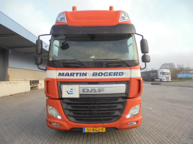 DAF CF 370 NL TRUCK - Cap tractor: Foto 2 DAF CF 370 NL TRUCK - Cap tractor: Foto 2