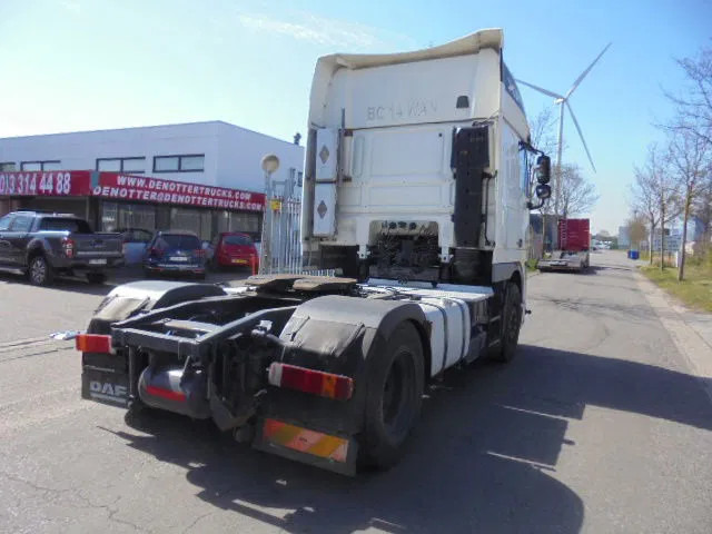 DAF XF 105.460 SUPERSPACE - Cap tractor: Foto 4 DAF XF 105.460 SUPERSPACE - Cap tractor: Foto 4