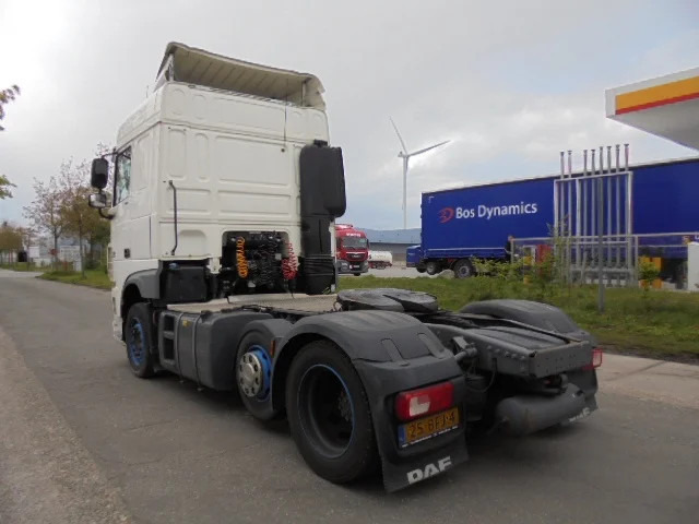 DAF XF 410 6X2 - Cap tractor: Foto 5 DAF XF 410 6X2 - Cap tractor: Foto 5