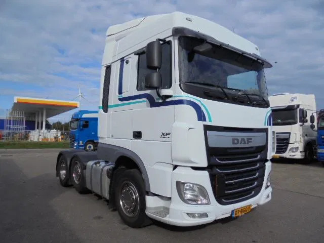 DAF XF 440 6X2 - Cap tractor: Foto 2 DAF XF 440 6X2 - Cap tractor: Foto 2