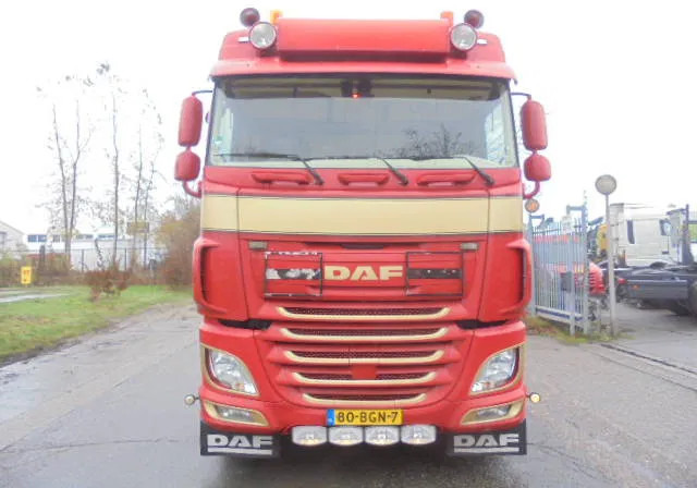 DAF XF 440 ADR TUV 02-26 - Cap tractor: Foto 2 DAF XF 440 ADR TUV 02-26 - Cap tractor: Foto 2