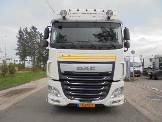 DAF XF 440 EUR6 - Cap tractor: Foto 2 DAF XF 440 EUR6 - Cap tractor: Foto 2