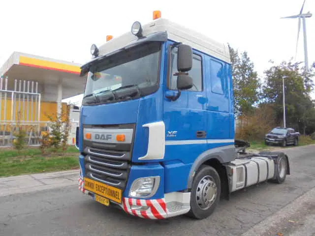 DAF XF 440 NL TRUCK - Cap tractor: Foto 1 DAF XF 440 NL TRUCK - Cap tractor: Foto 1