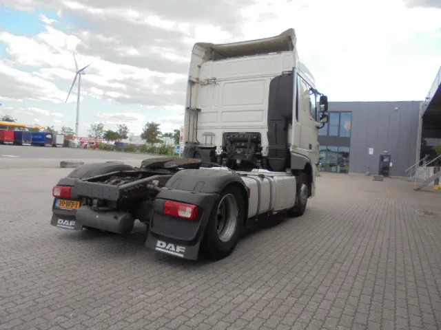 DAF XF 440 NL TRUCK - Cap tractor: Foto 5 DAF XF 440 NL TRUCK - Cap tractor: Foto 5