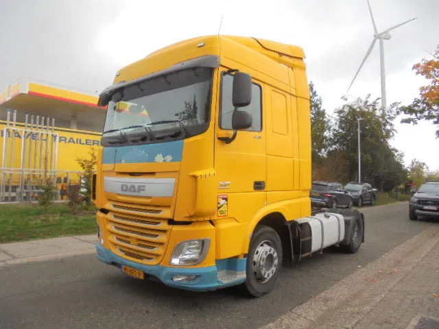 DAF XF 440 NL TRUCK - Cap tractor: Foto 1 DAF XF 440 NL TRUCK - Cap tractor: Foto 1