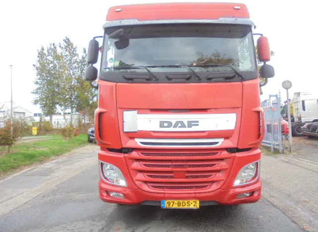DAF XF 440 TUV 05-2026 - Cap tractor: Foto 2 DAF XF 440 TUV 05-2026 - Cap tractor: Foto 2