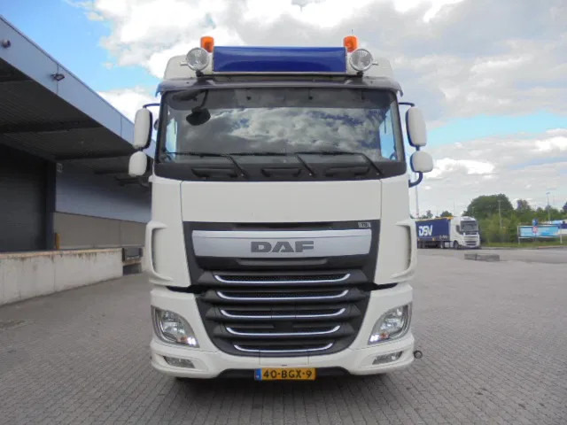DAF XF 460 FT NL TRUCK - Cap tractor: Foto 2 DAF XF 460 FT NL TRUCK - Cap tractor: Foto 2