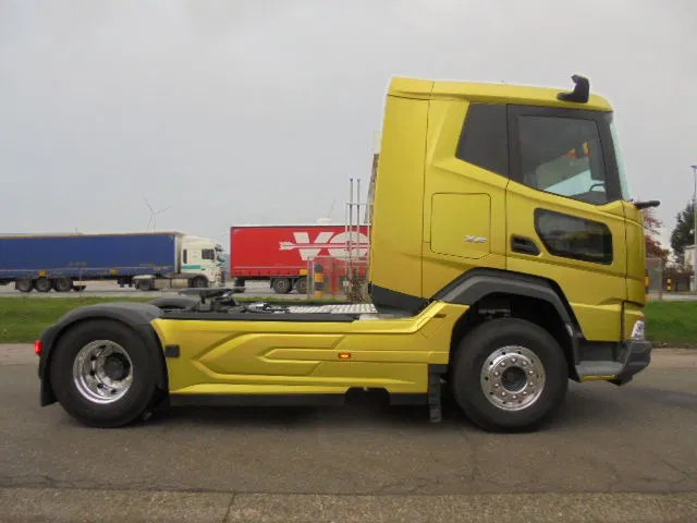 DAF XF 480 FT + HYDRAULICS MET FABRIEKS GARANTIE - Cap tractor: Foto 2 DAF XF 480 FT + HYDRAULICS MET FABRIEKS GARANTIE - Cap tractor: Foto 2