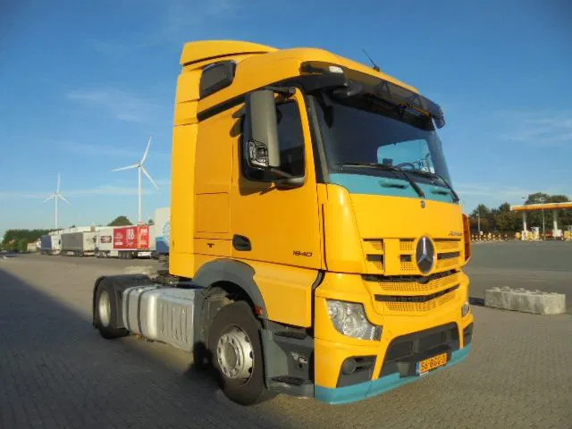 Mercedes-Benz Actros 1840 - Cap tractor: Foto 3 Mercedes-Benz Actros 1840 - Cap tractor: Foto 3