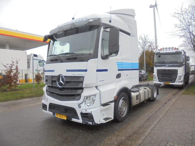 Mercedes-Benz Actros 1840 LS NL TRUCK - Cap tractor: Foto 1 Mercedes-Benz Actros 1840 LS NL TRUCK - Cap tractor: Foto 1