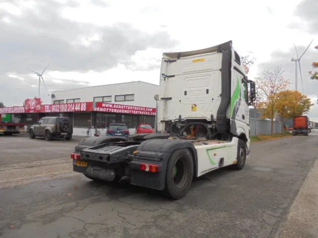 Mercedes-Benz Actros 1842 APK 04-2026 - Cap tractor: Foto 5 Mercedes-Benz Actros 1842 APK 04-2026 - Cap tractor: Foto 5