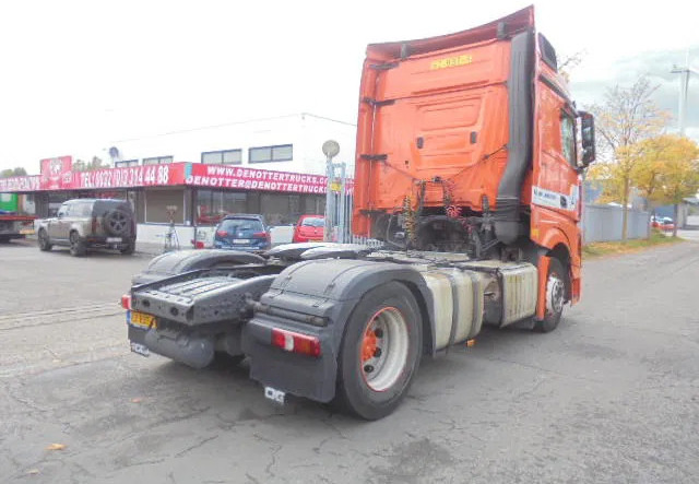 Mercedes-Benz Actros 1842 APK 06-2026 - Cap tractor: Foto 5 Mercedes-Benz Actros 1842 APK 06-2026 - Cap tractor: Foto 5