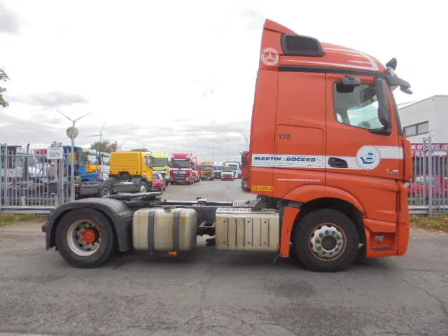 Mercedes-Benz Actros 1842 APK 06-2026 - Cap tractor: Foto 4 Mercedes-Benz Actros 1842 APK 06-2026 - Cap tractor: Foto 4