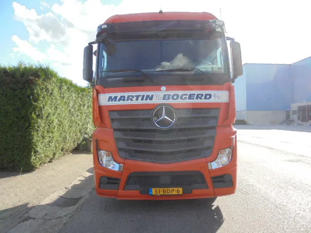 Mercedes-Benz Actros 1842 LS ENGINE NOT OK - Cap tractor: Foto 2 Mercedes-Benz Actros 1842 LS ENGINE NOT OK - Cap tractor: Foto 2