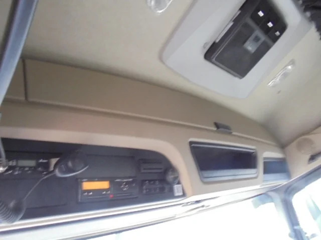 Cap tractor Mercedes-Benz Actros 1842 LS EUR6 10X: Foto 11