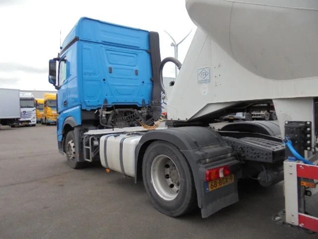 Cap tractor Mercedes-Benz Actros 1842 LS EUR6 10X: Foto 8