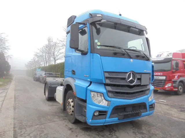 Mercedes-Benz Actros 1842 LS EUR6 - Cap tractor: Foto 3 Mercedes-Benz Actros 1842 LS EUR6 - Cap tractor: Foto 3