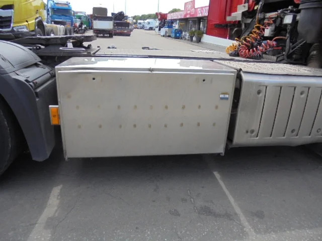 Cap tractor Mercedes-Benz Actros 1943 LS EUR6: Foto 19