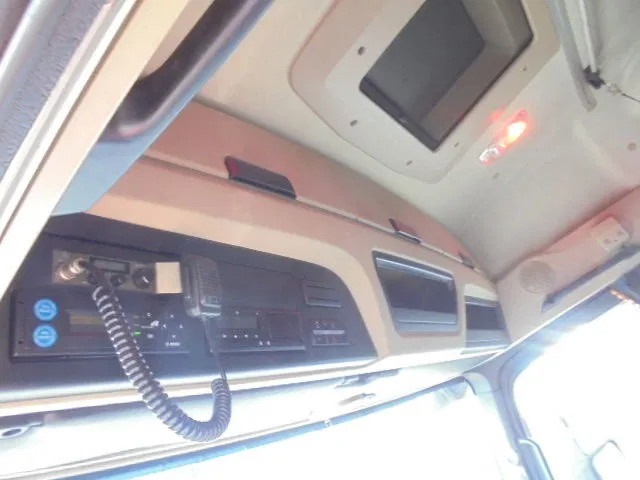 Cap tractor Mercedes-Benz Actros 2343 6X2 VOORLOOPAS: Foto 8