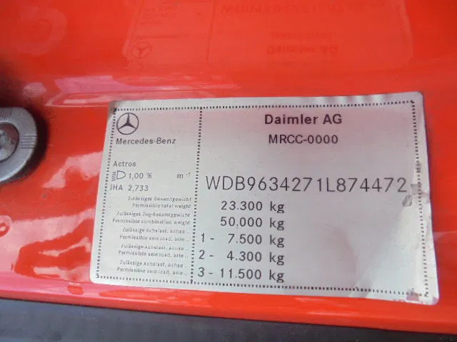 Cap tractor Mercedes-Benz Actros 2343 6X2 VOORLOOPAS: Foto 17