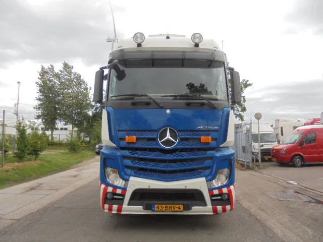 Mercedes-Benz Actros 4158 8X4 180 TON NL KENTEKEN - Cap tractor: Foto 2 Mercedes-Benz Actros 4158 8X4 180 TON NL KENTEKEN - Cap tractor: Foto 2